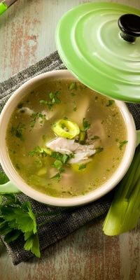 Hühnersuppe